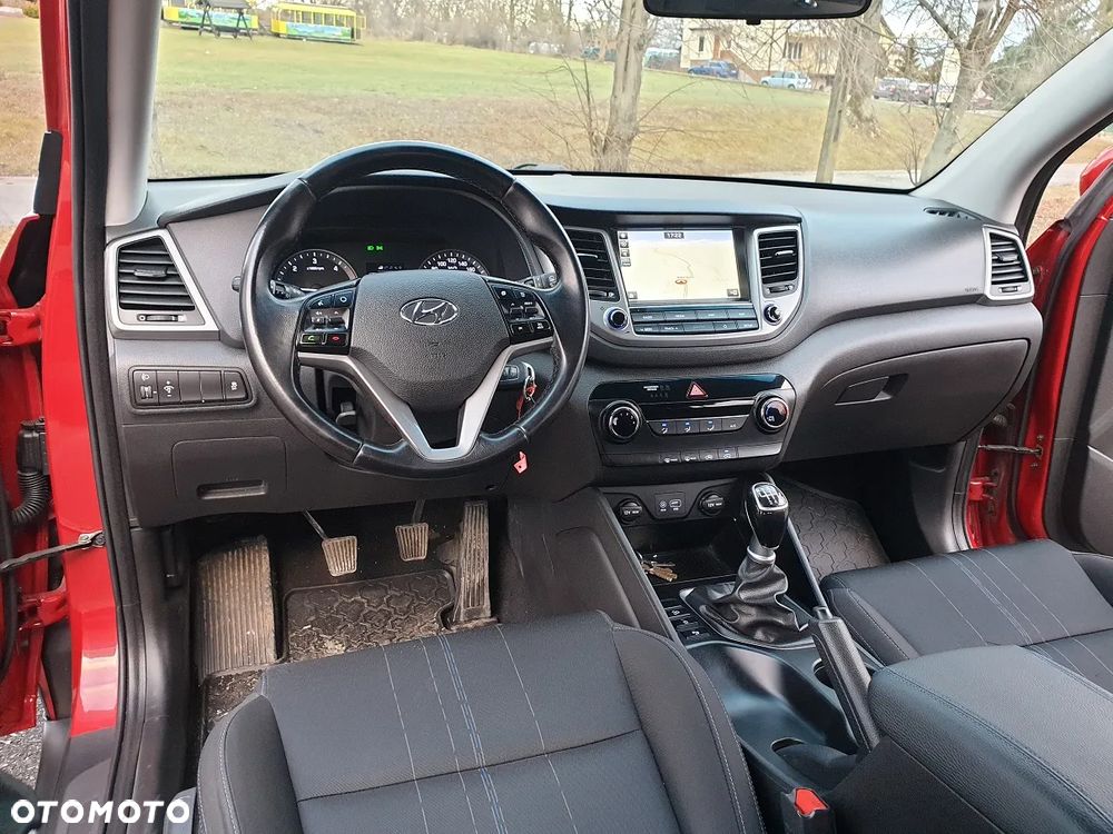 Hyundai Tucson blue 1.7 CRDi 2WD Style - 15