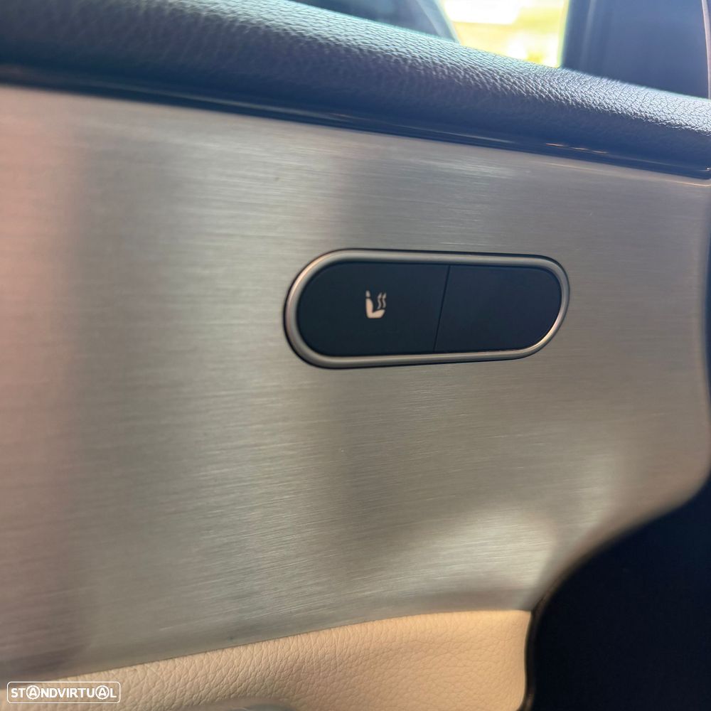 Mercedes-Benz A 180 d 7G-DCT AMG Line - 14