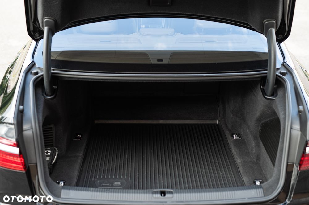 Audi A8 60 TDI Quattro Tiptronic - 19