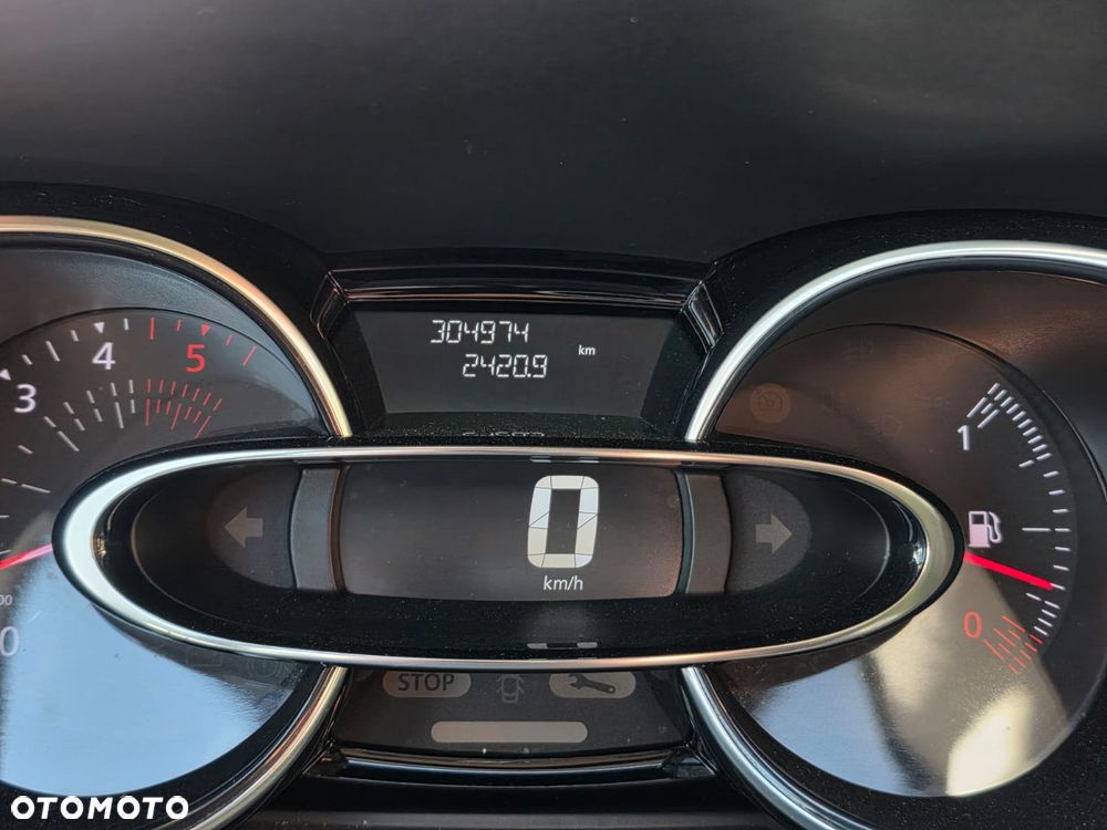 Renault Clio 1.5 dCi Limited - 12