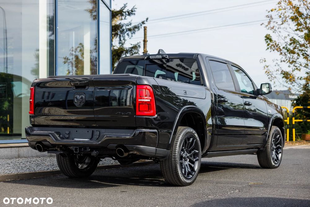 RAM 1500 5.7 Crew Cab Limited - 33