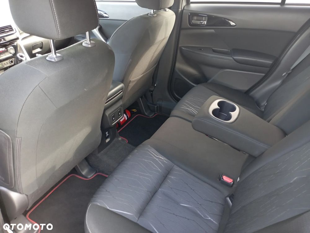 Mitsubishi Eclipse Cross 1.5 T Intense - 5