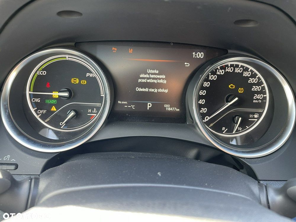 Toyota Camry 2.5 Hybrid Comfort CVT - 9