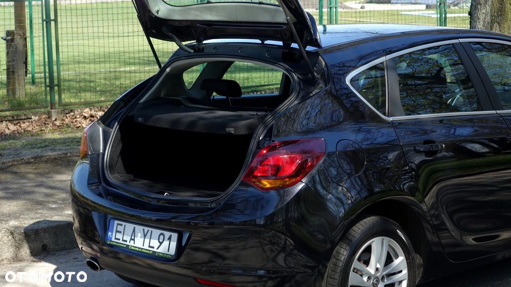 Opel Astra 1.4 Turbo Sport - 35