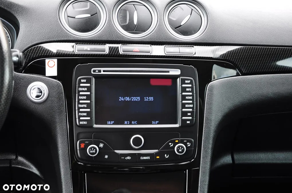 Ford S-Max 2.2 TDCi DPF Titanium X - 36