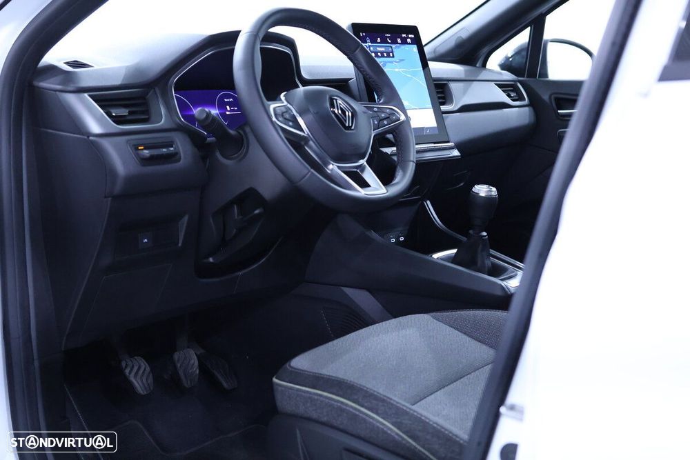 Renault Captur - 16