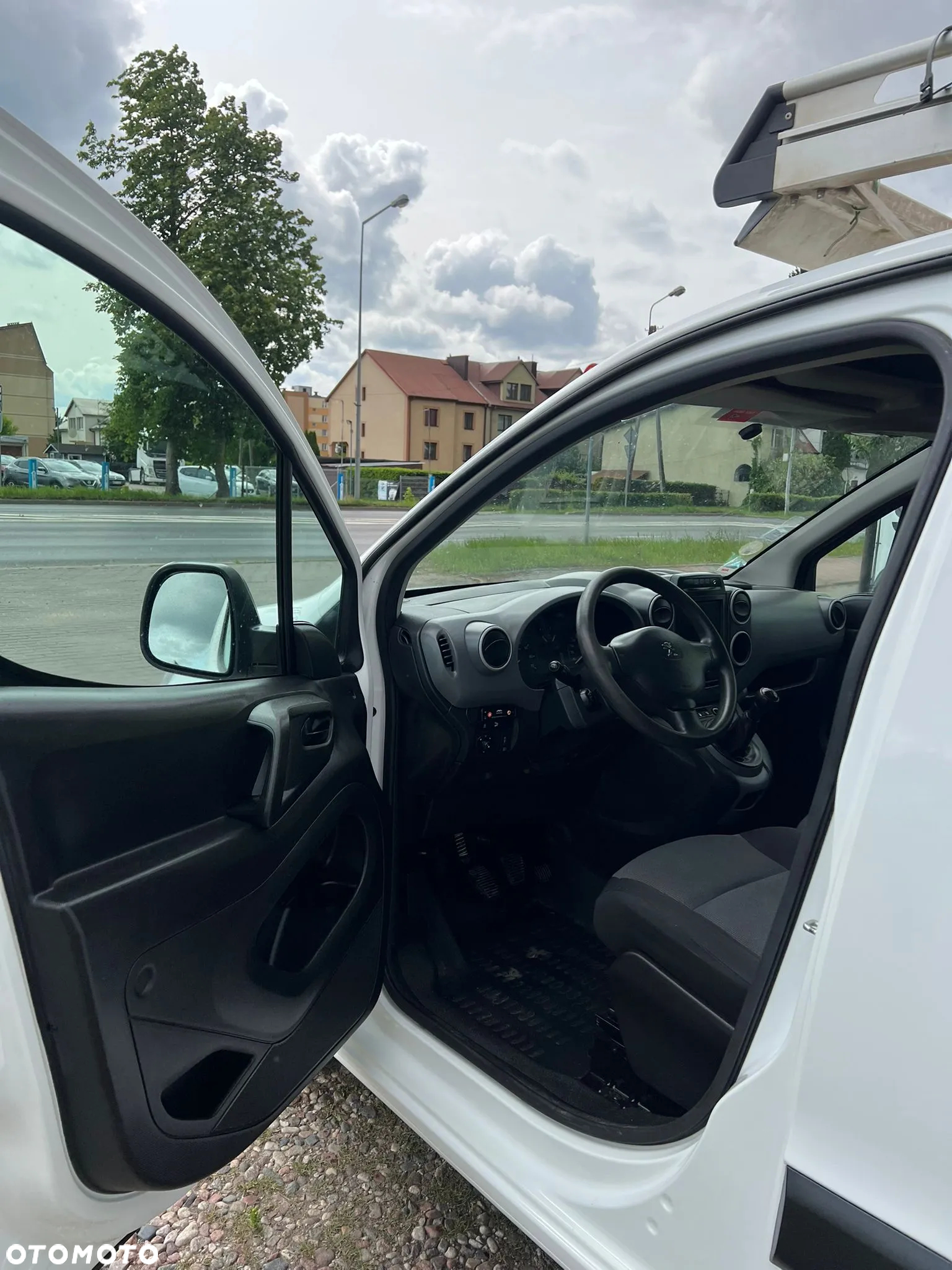 Peugeot Partner - 11