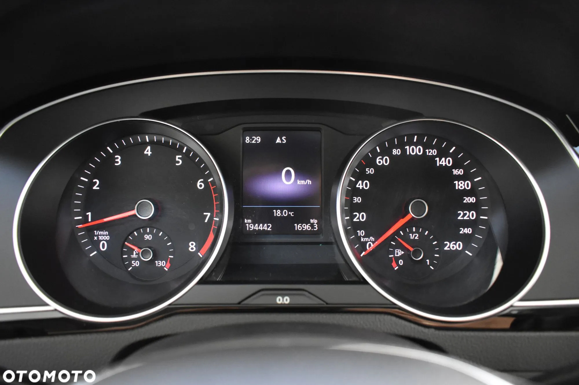 Volkswagen Passat 1.4 TSI BMT ACT Highline - 28