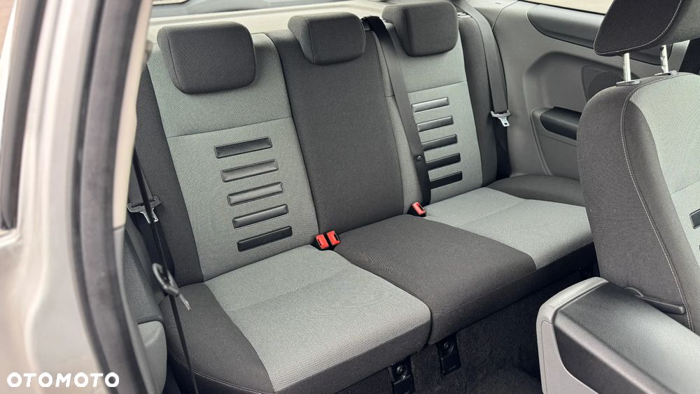 Ford Focus 1.6 16V Style+ - 32