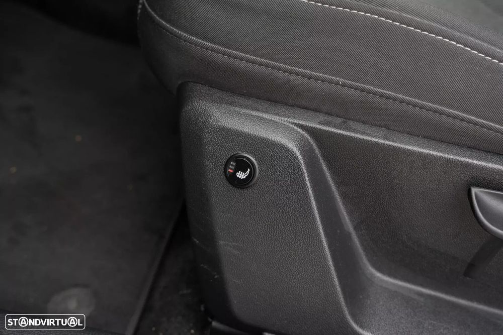 Audi Q2 30 TFSI Design S tronic - 20