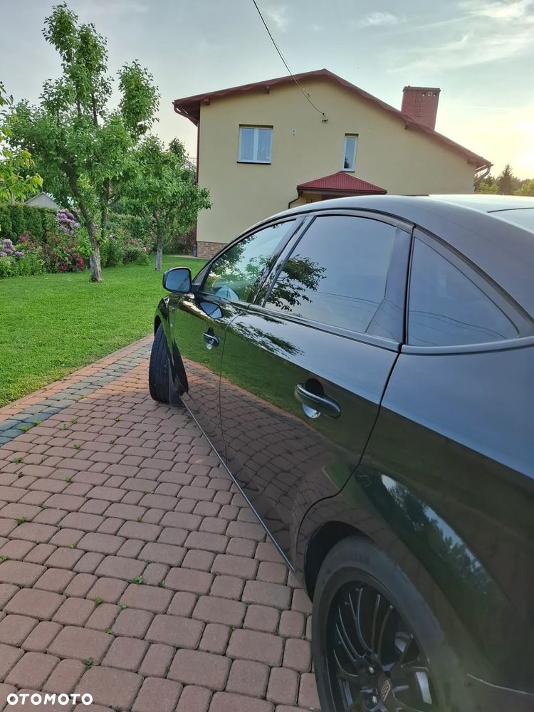 Ford Mondeo 2.5 Titanium S - 5