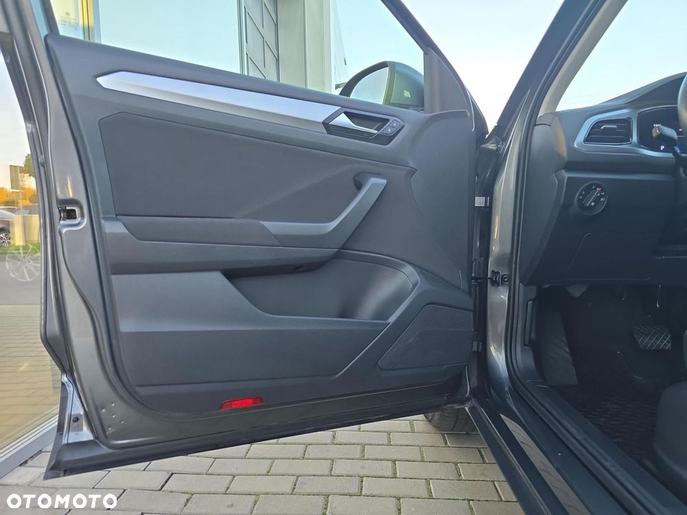 Volkswagen T-Roc 1.5 TSI Life Plus DSG - 10