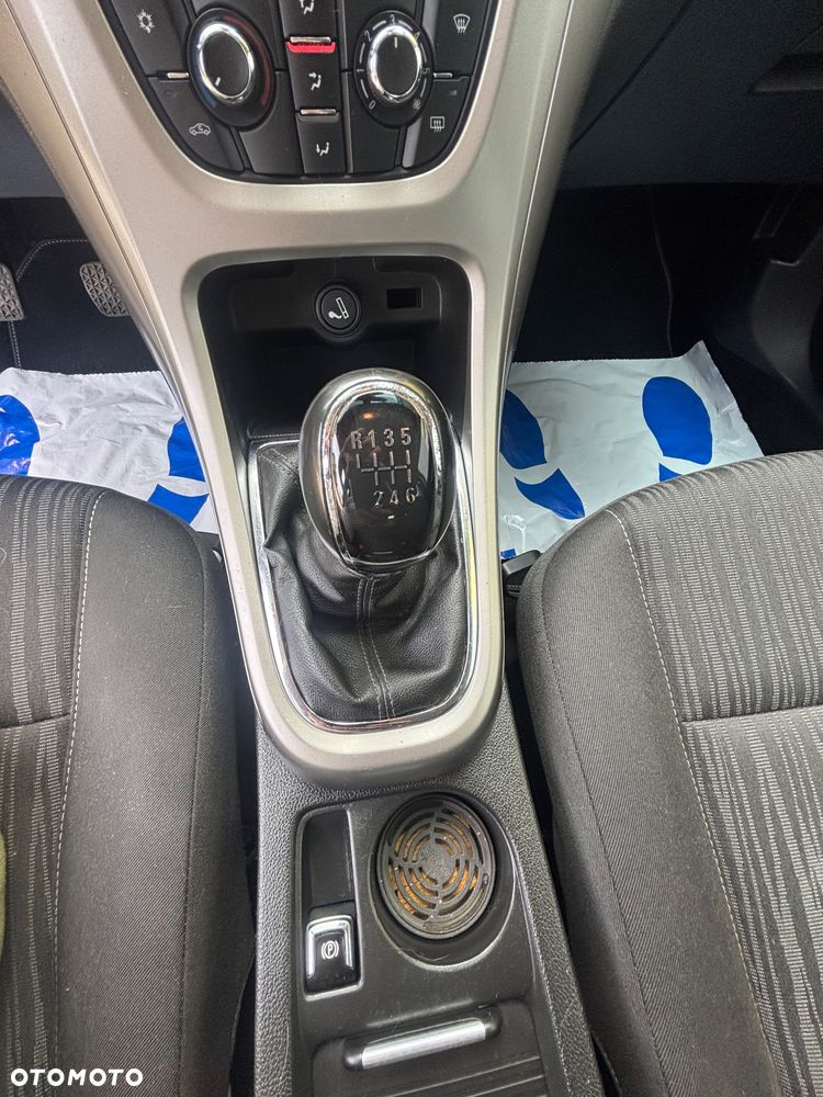 Opel Astra 1.4 Turbo - 30
