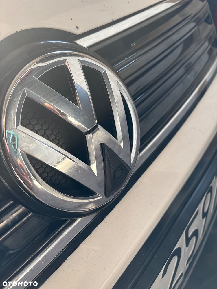 Volkswagen Passat 1.6 TDI Comfortline - 32