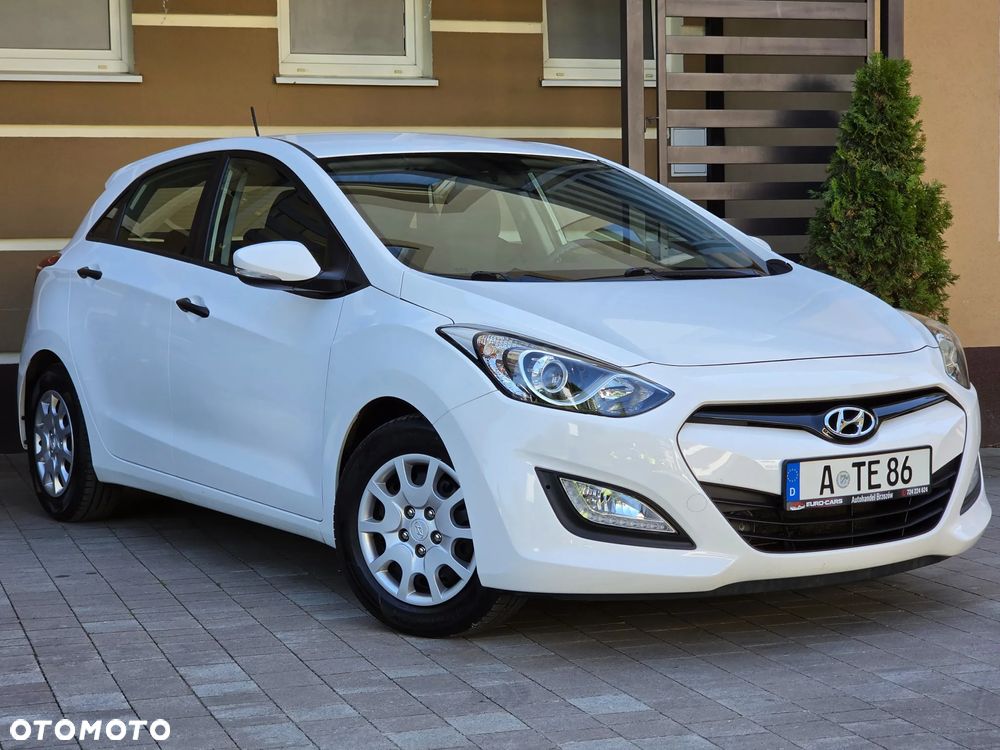 Hyundai i30 1.4 Comfort - 11