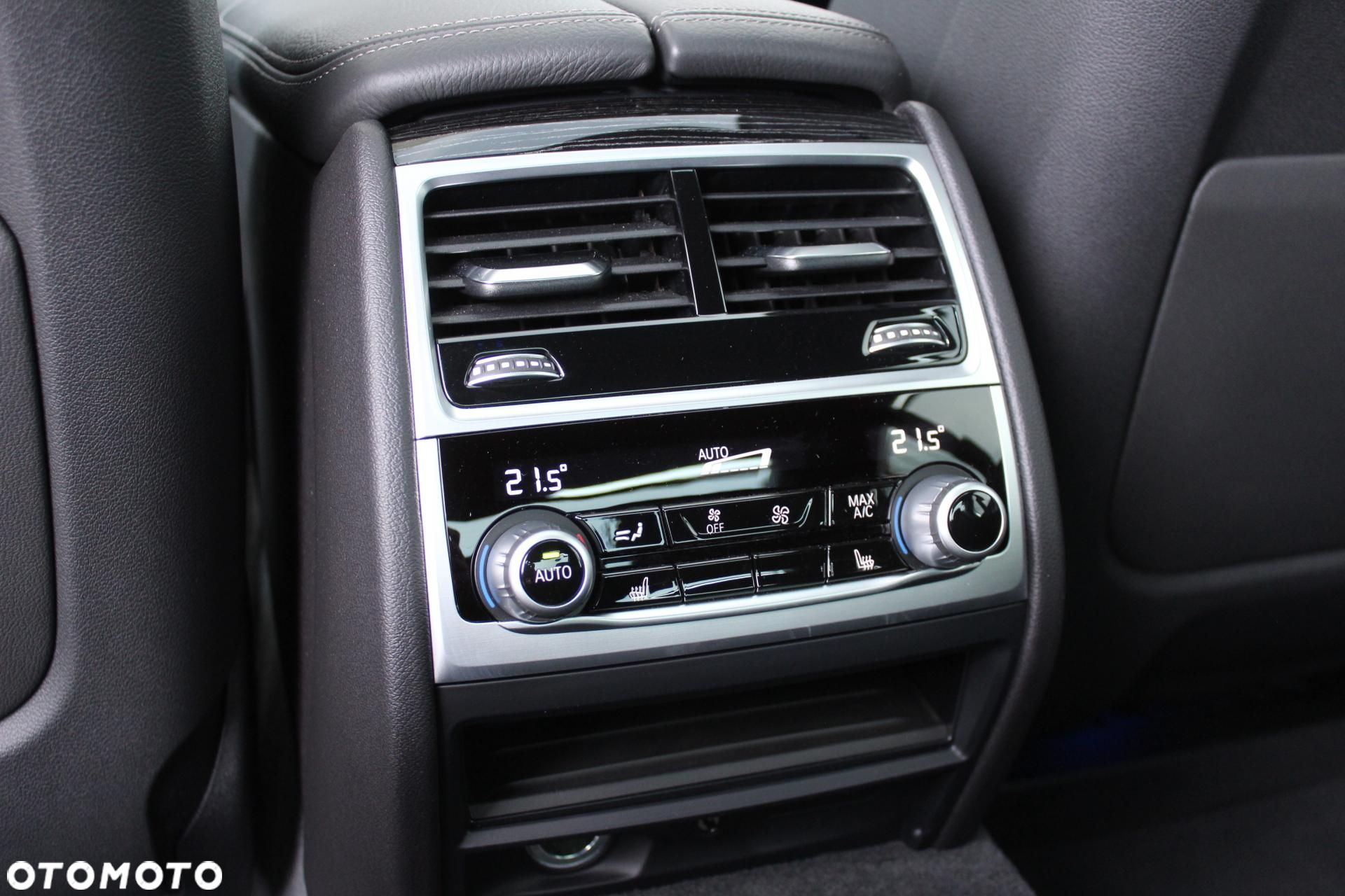 BMW Seria 7 - 19