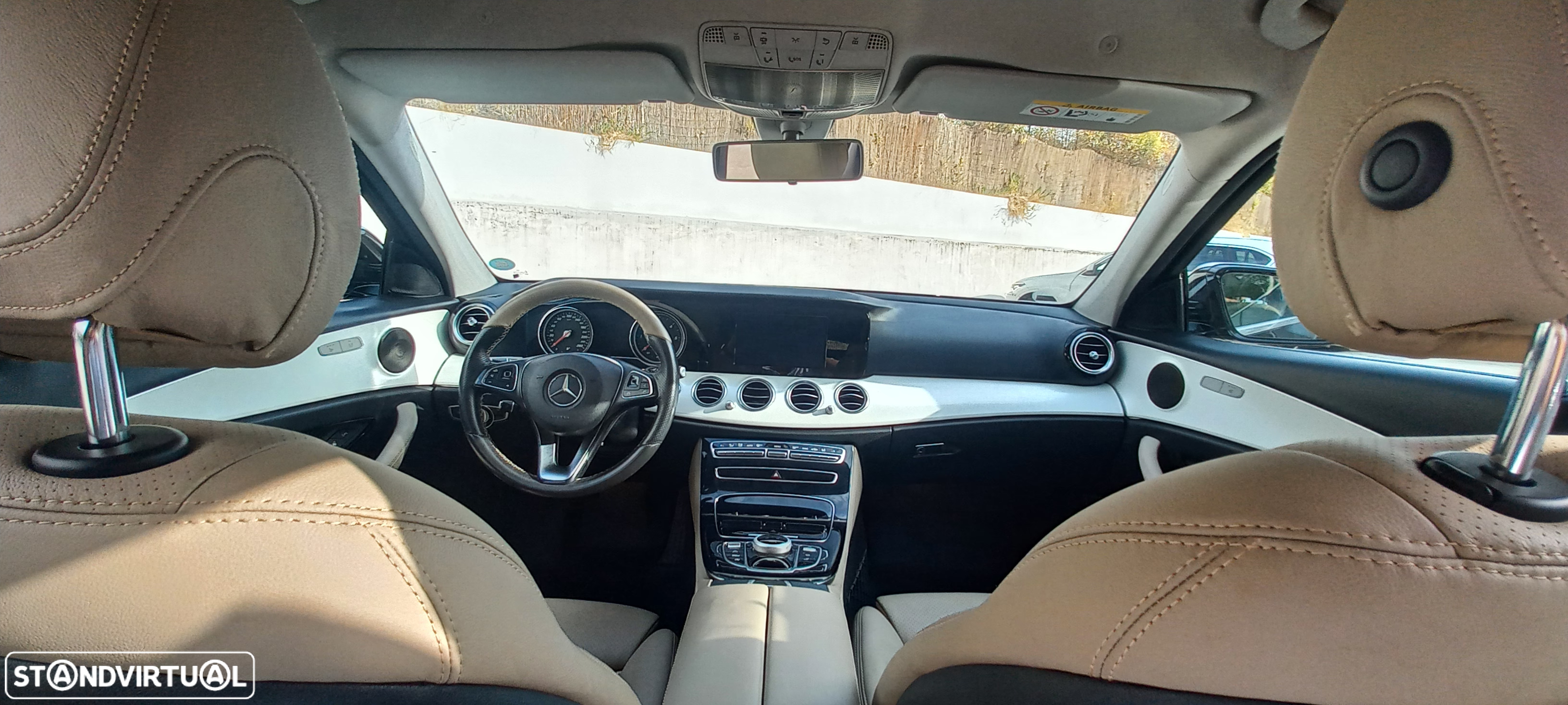 Mercedes-Benz E 200 d AMG Line - 36