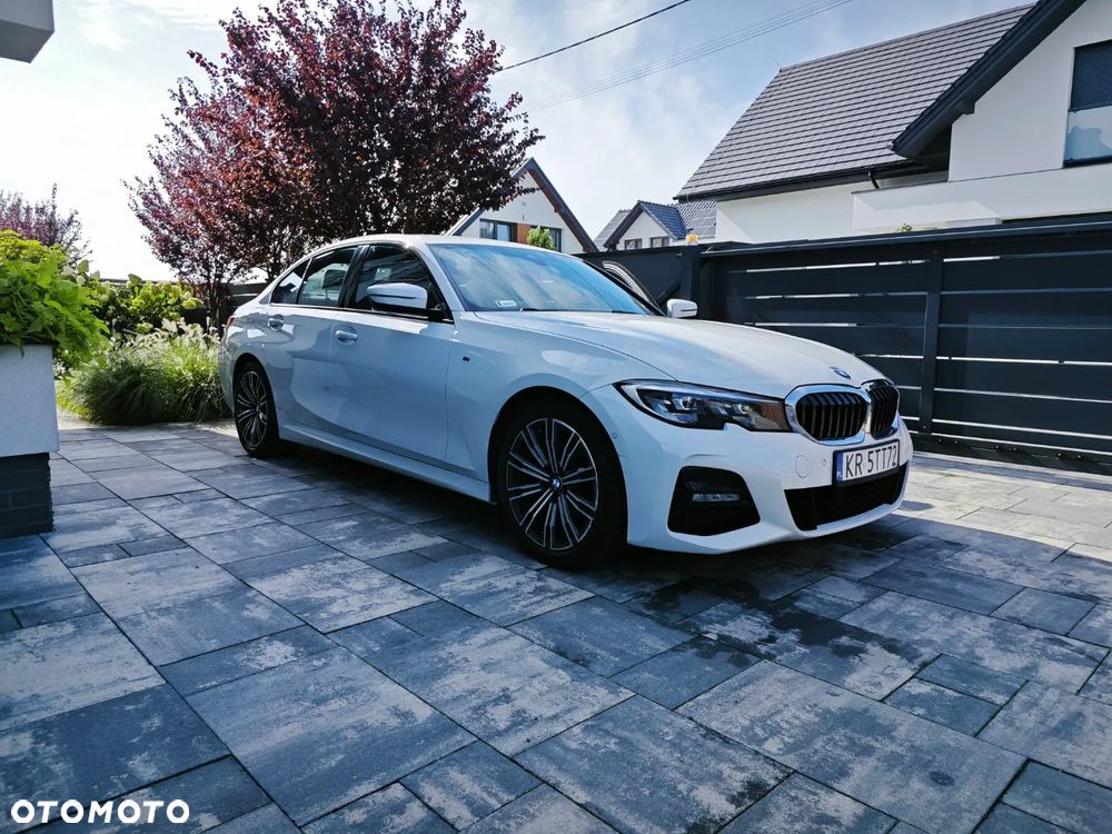 BMW Seria 3 318i M Sport - 1