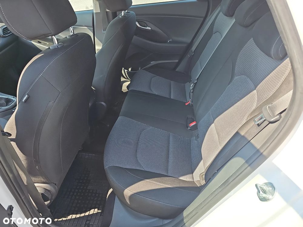 Hyundai i30 1.0 T-GDI Modern - 21