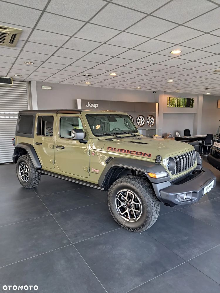 Jeep Wrangler - 2