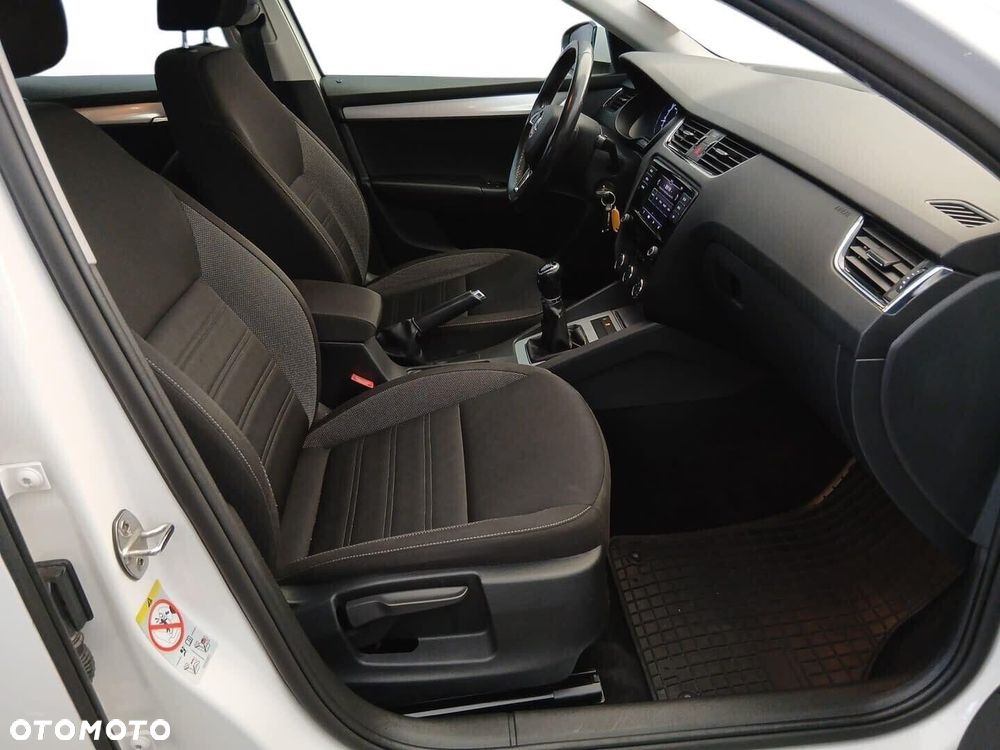 Skoda Octavia 1.6 TDI SCR Ambition - 17
