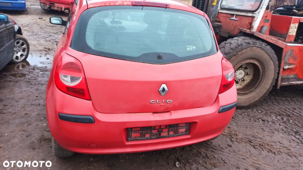 RENAULT CLIO III 1.2 BENZYNA 2007r. - 4