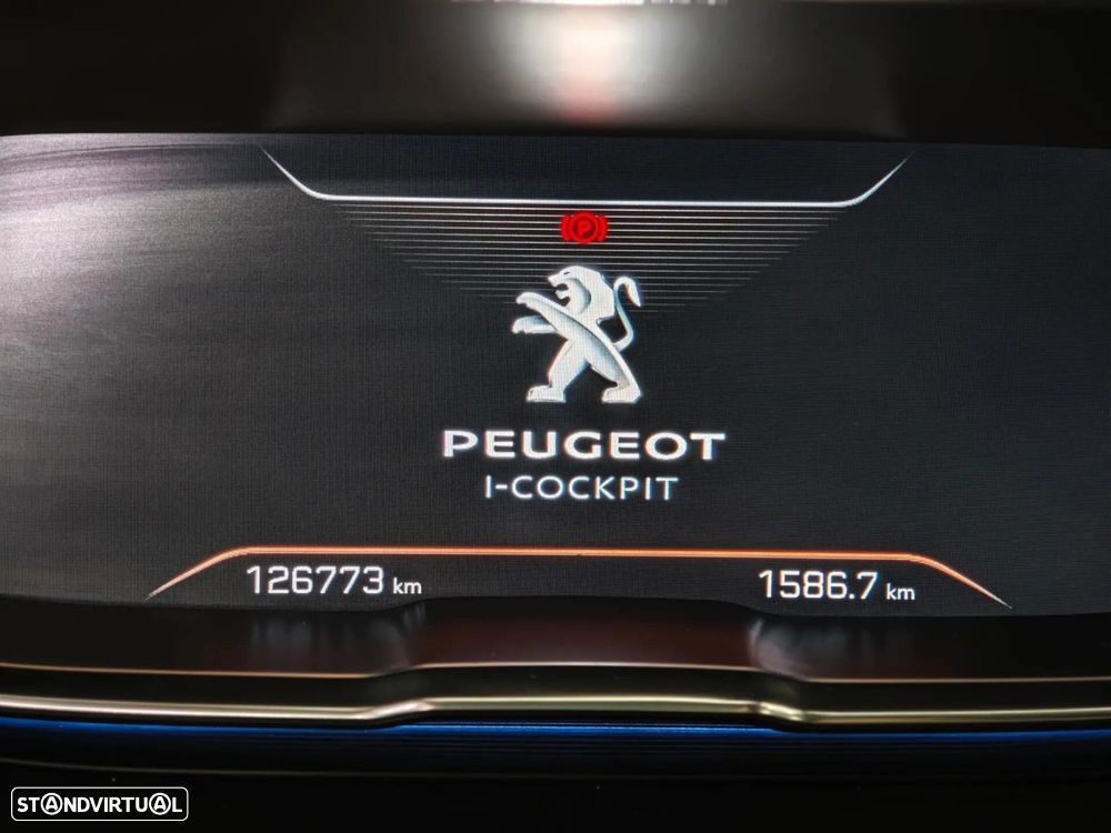 Peugeot 5008 2.0 BlueHDi GT Line EAT8 - 6