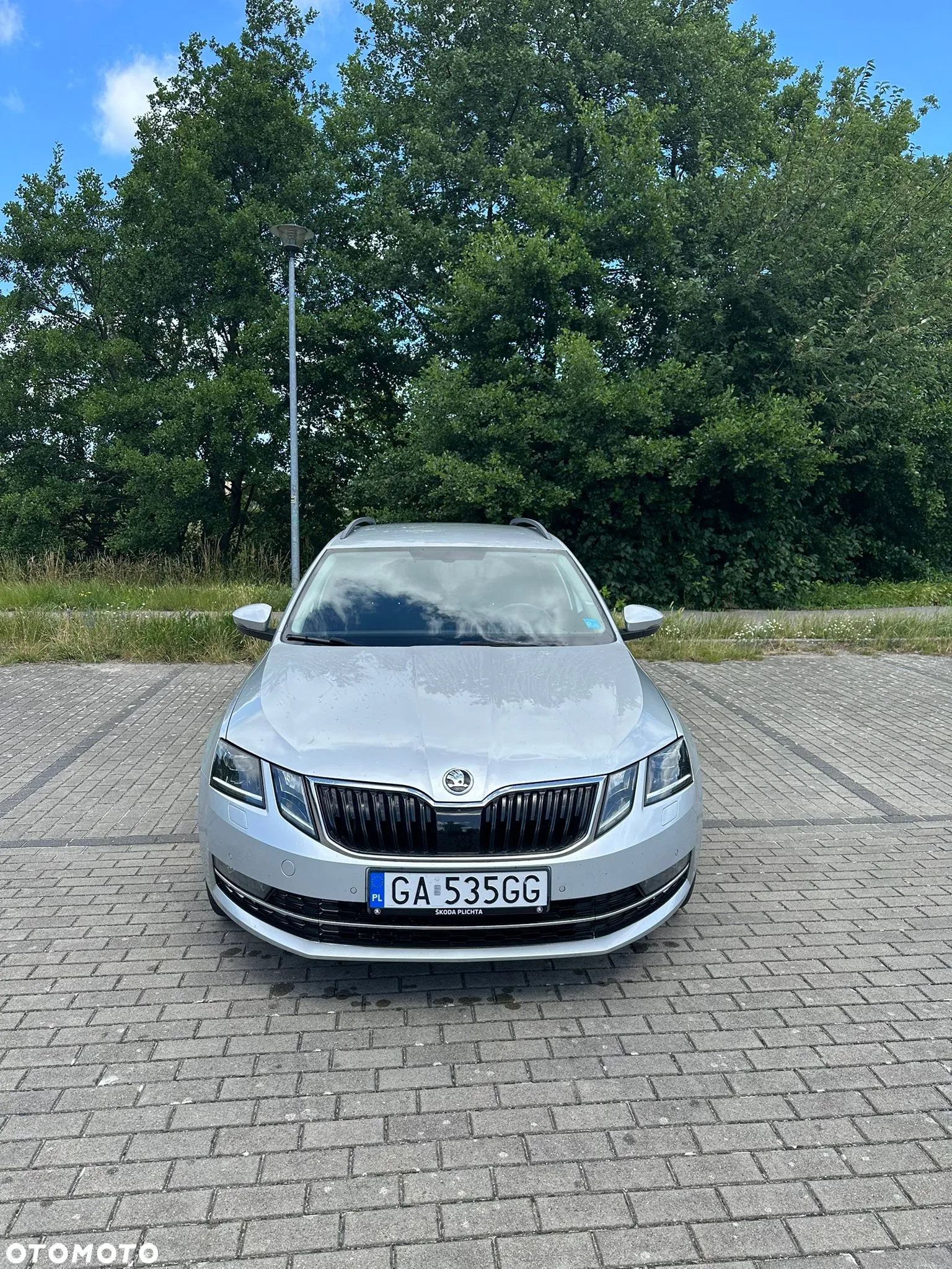 Skoda Octavia 2.0 TDI Elegance DSG - 5