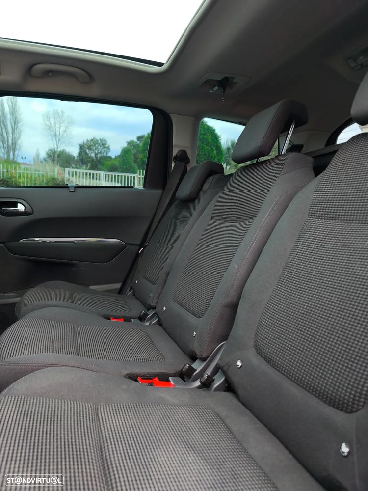 Peugeot 5008 1.6 BlueHDi Allure EAT6 - 5