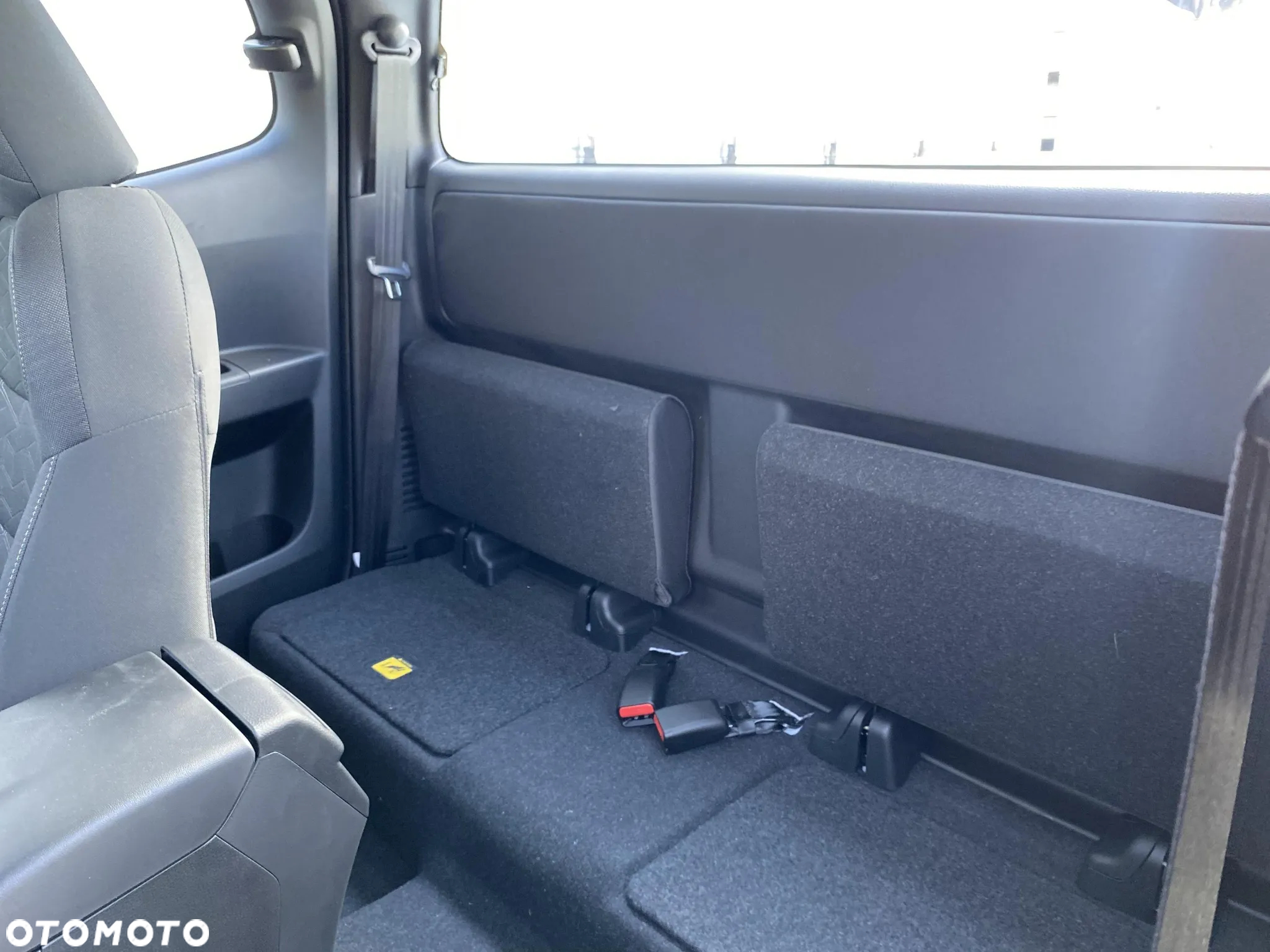 Isuzu D-Max 1.9 EC LS - 16