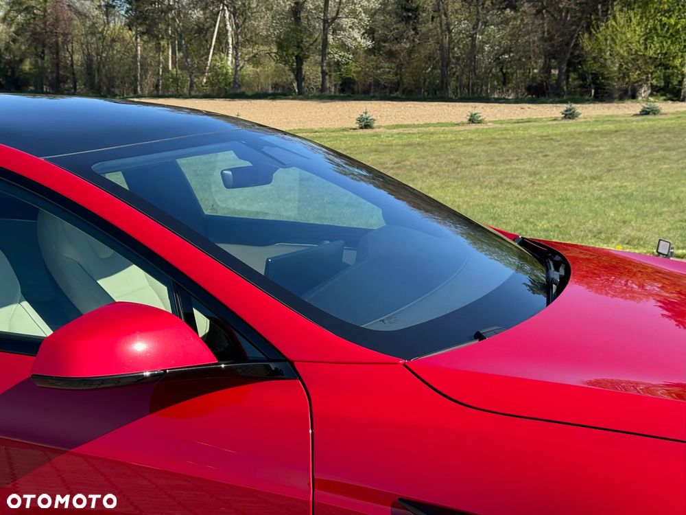 Tesla Model S Plaid - 33