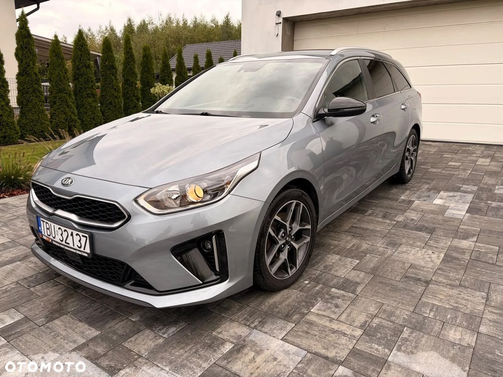 Kia Ceed 1.6 CRDi mHEV GT-Line DCT - 1