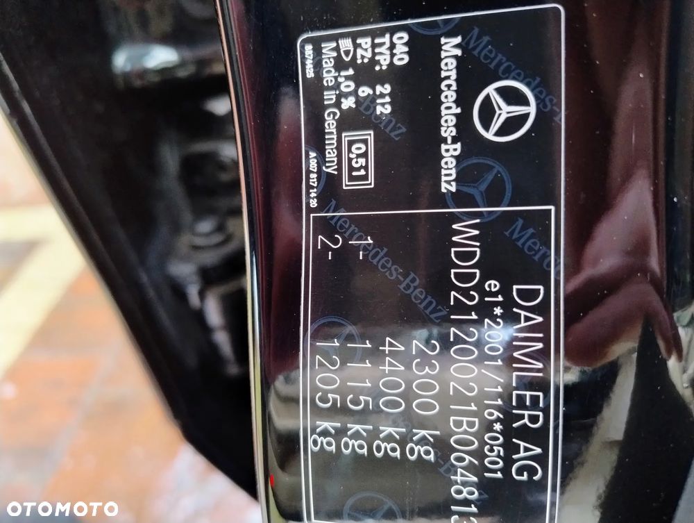 Mercedes-Benz Klasa E 220 CDI 7G-TRONIC - 25