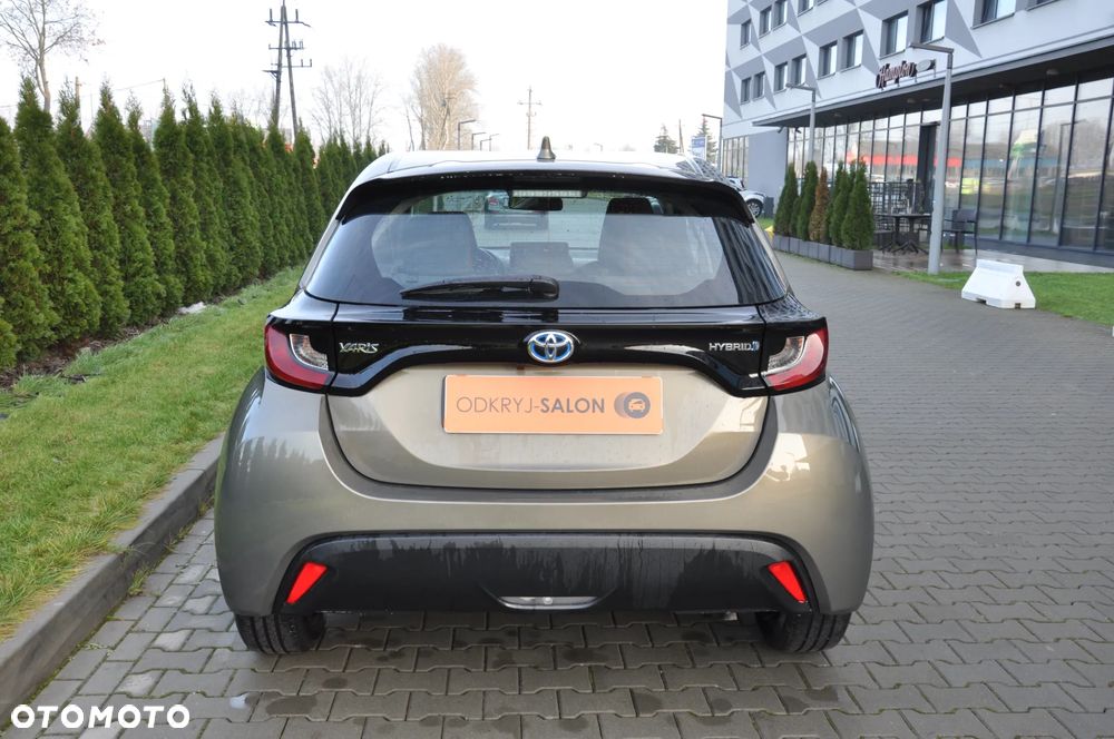 Toyota Yaris 1.5 Comfort - 6