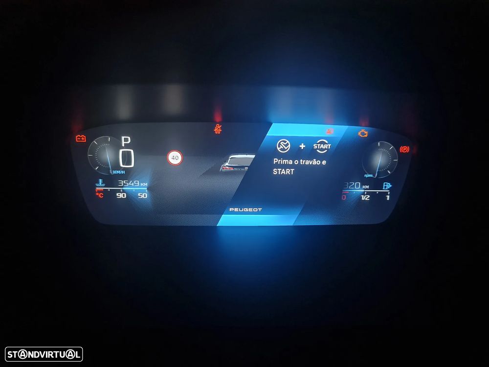 Peugeot 408 1.2 PureTech Allure EAT8 - 11