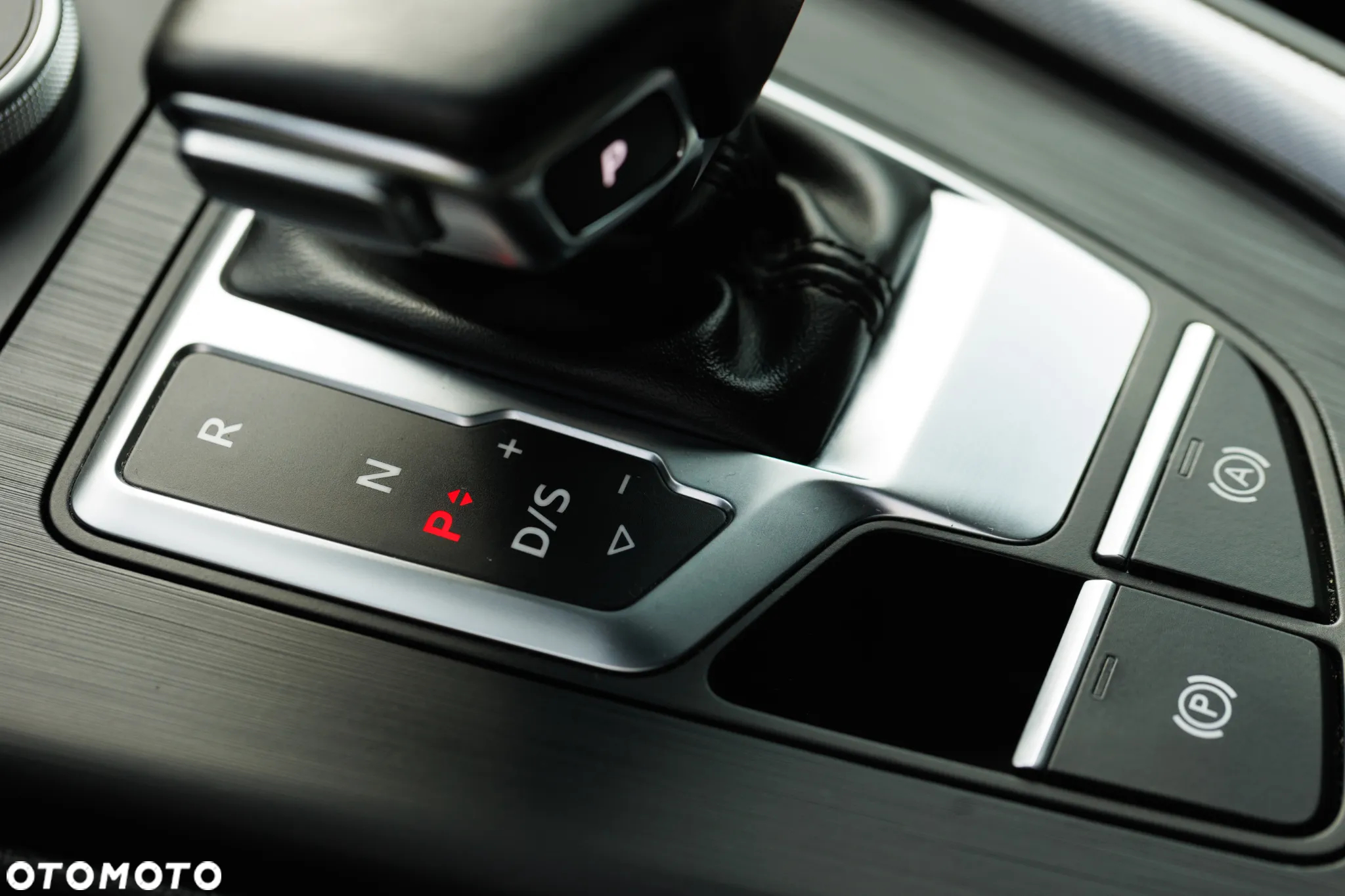Audi A4 ver-40-tdi-quattro-sport-s-tronic - 14