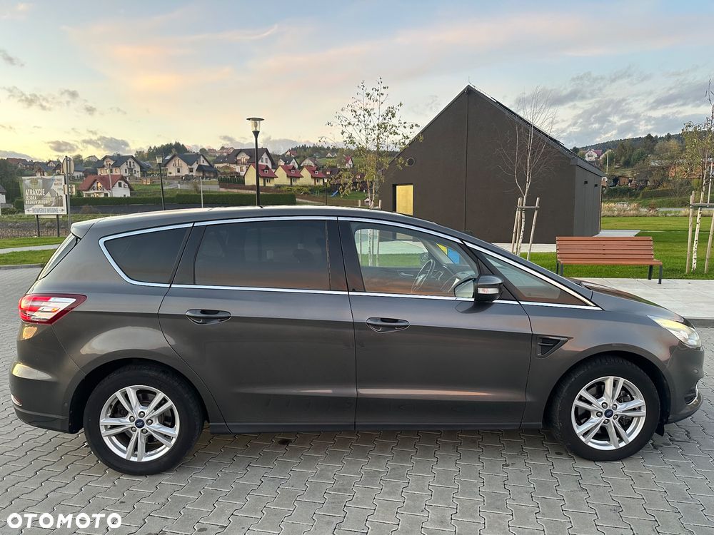 Ford S-Max 2.0 TDCi Titanium - 4