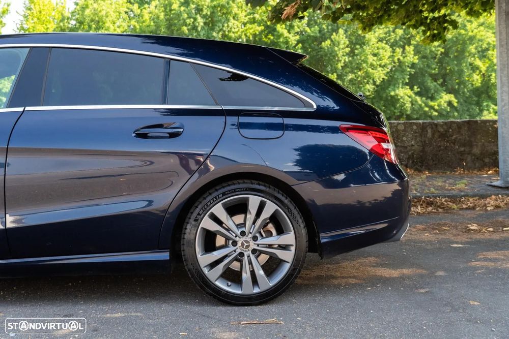 Mercedes-Benz CLA 180 d - 35