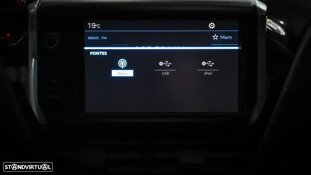 Peugeot 208 BlueHDi 100 Active - 32