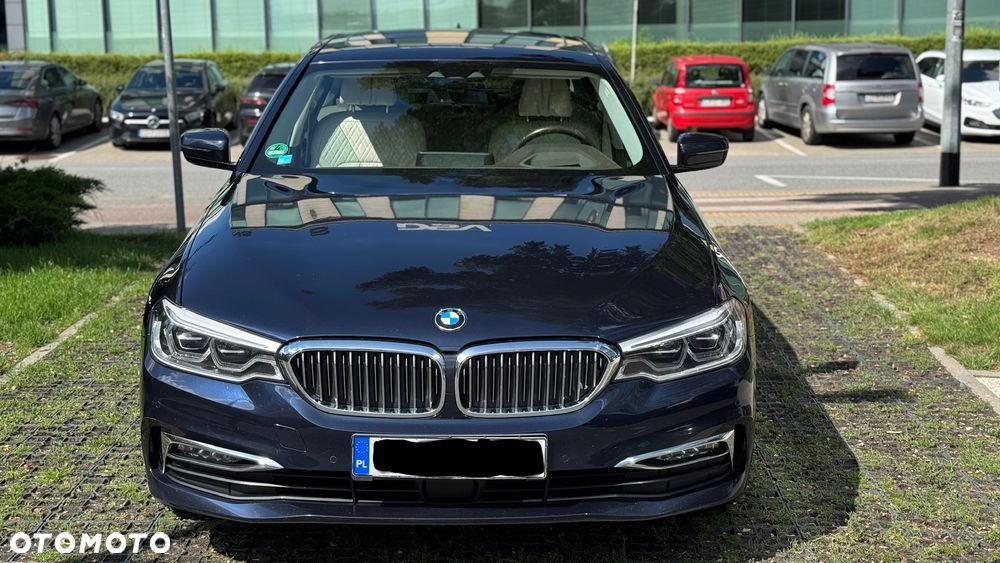 BMW Seria 5 540i Luxury Line sport - 9