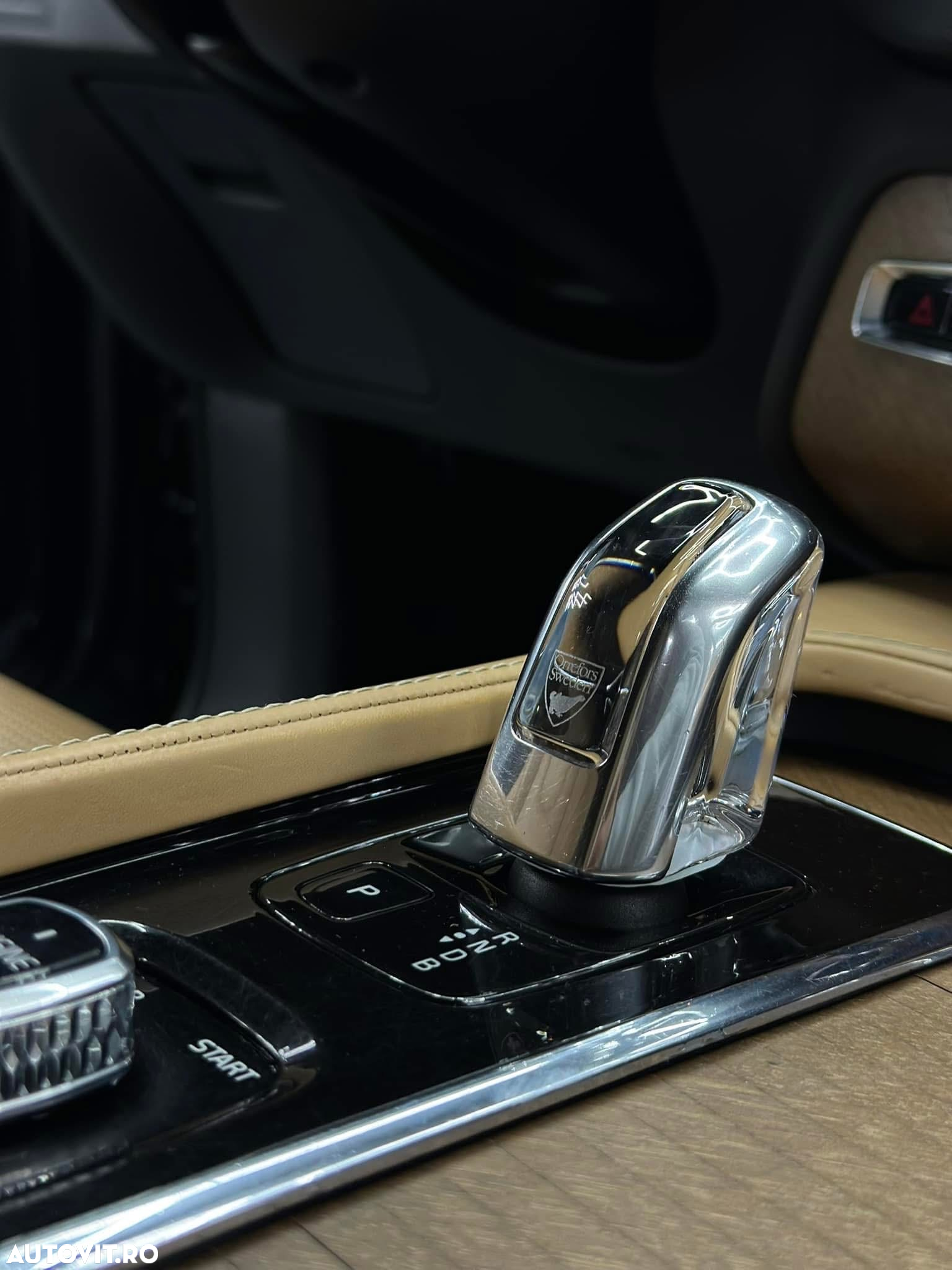 Volvo XC 90 T8 Twin Engine AWD Inscription - 19