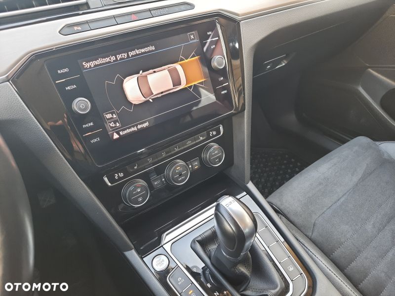 Volkswagen Passat 2.0 TDI BMT Highline DSG - 18