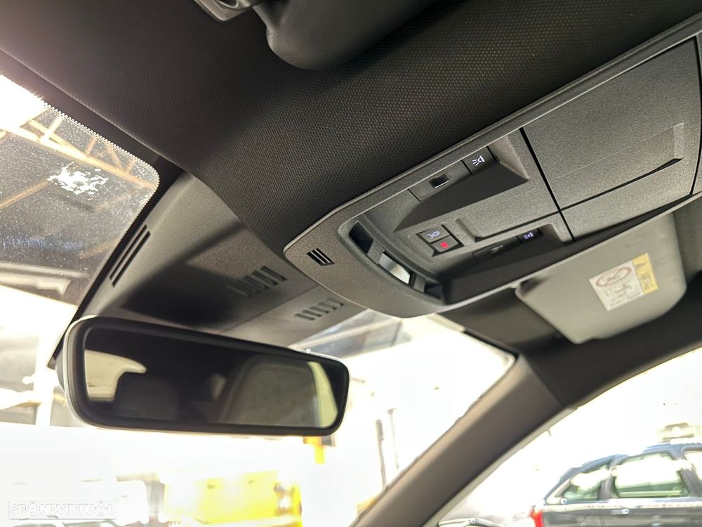 Peugeot 3008 1.2 Hybrid Allure e-DCS6 - 41