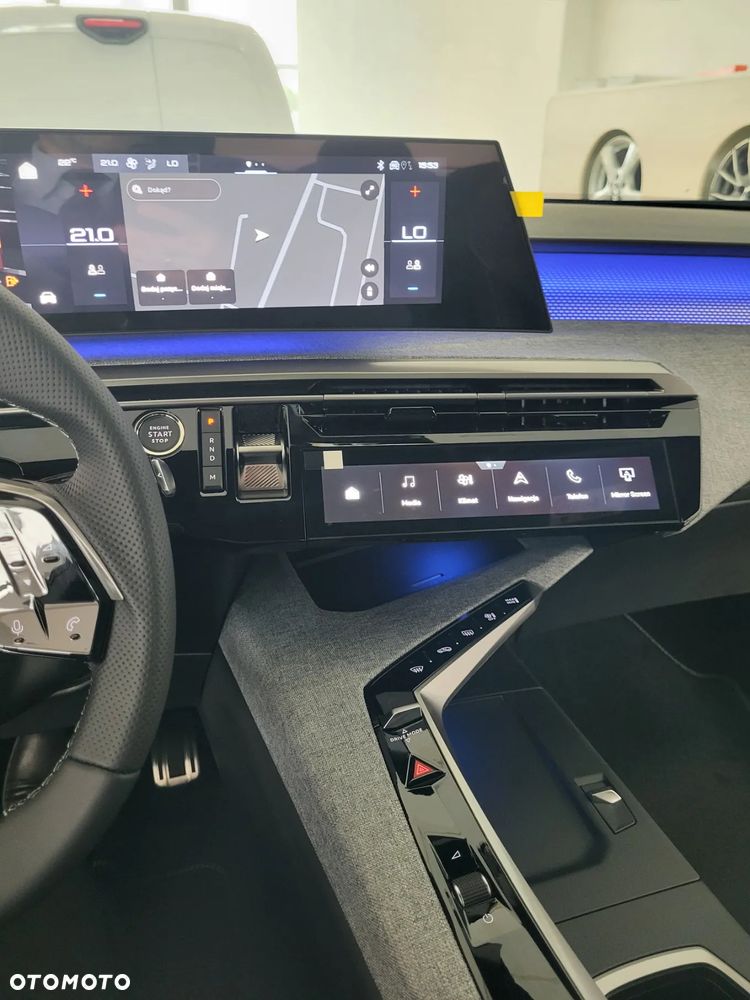 Peugeot 5008 1.2 PureTech mHEV GT S&S e-DCS6 - 11