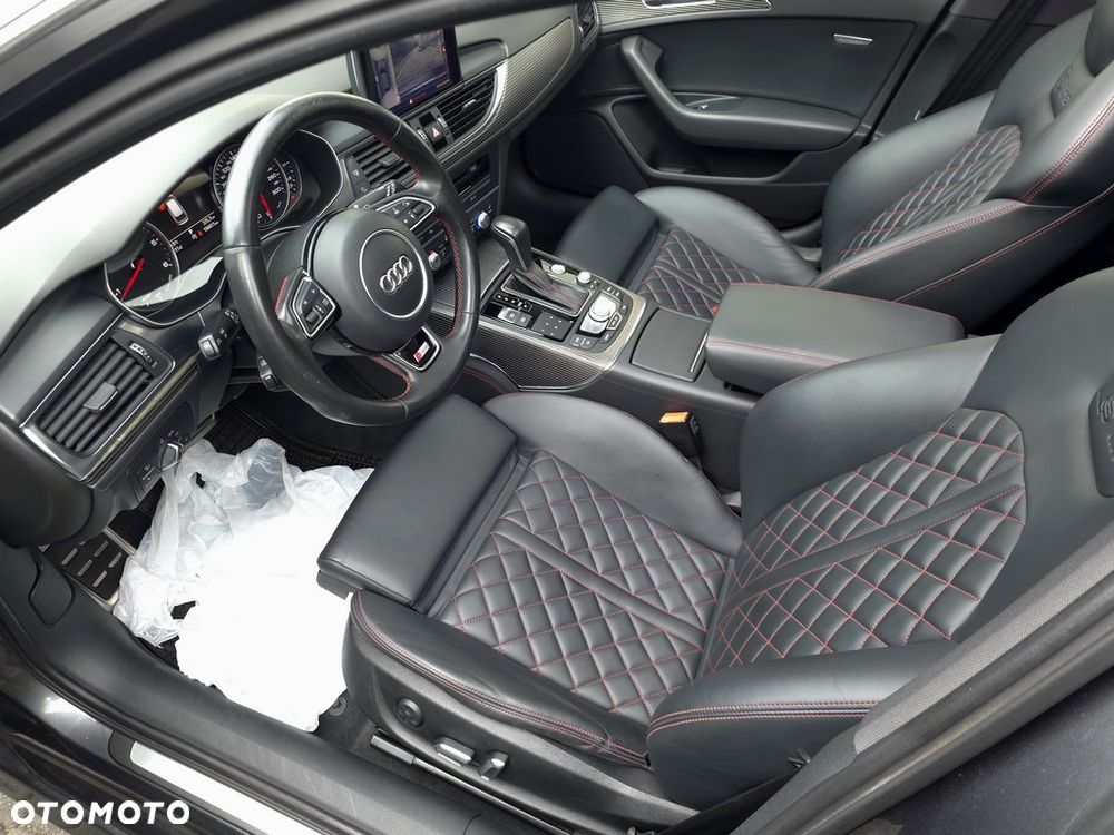 Audi A6 Avant - 14