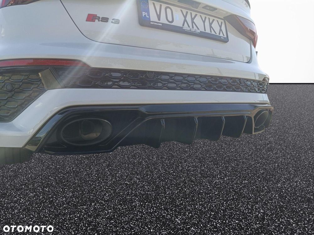 Audi RS3 Limousine - 11