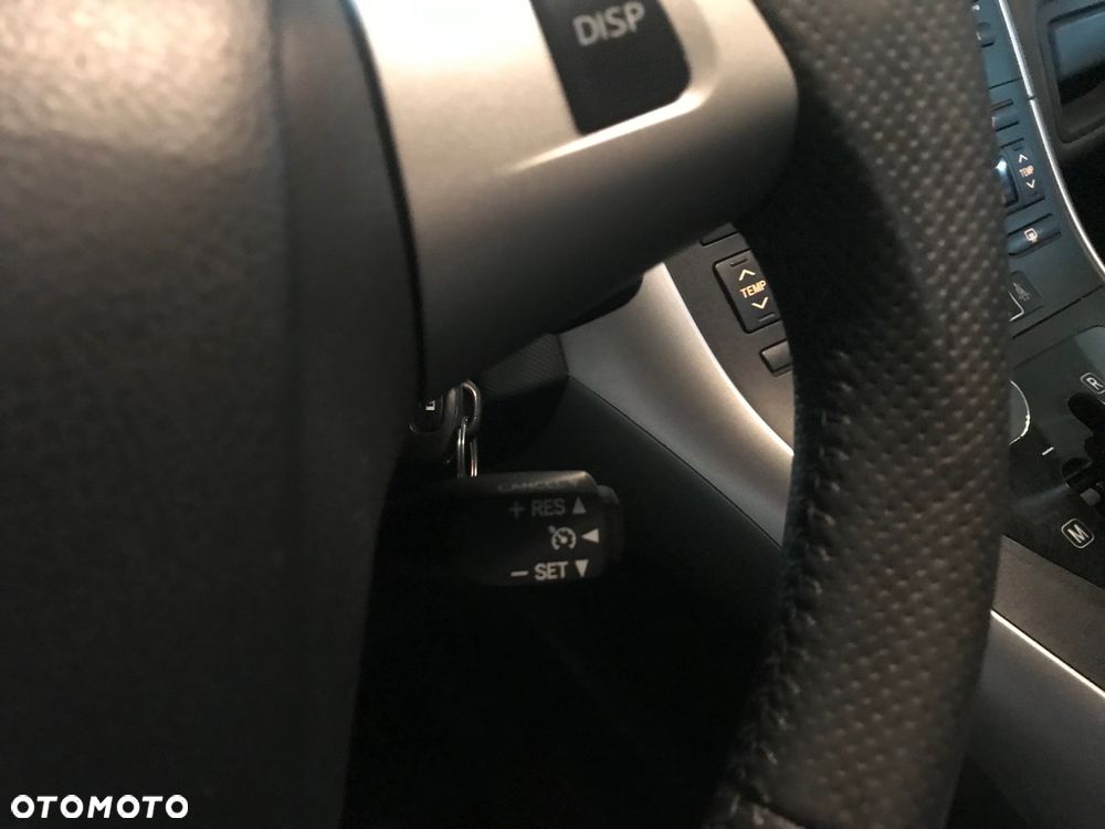 Toyota Auris 1.6 Premium MM - 16