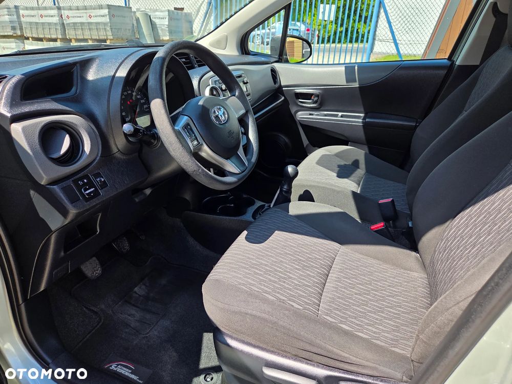 Toyota Yaris 1.0 VVT-i Cool - 14