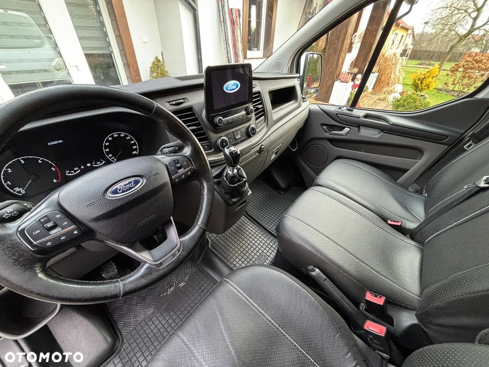 Ford Transit Custom - 11