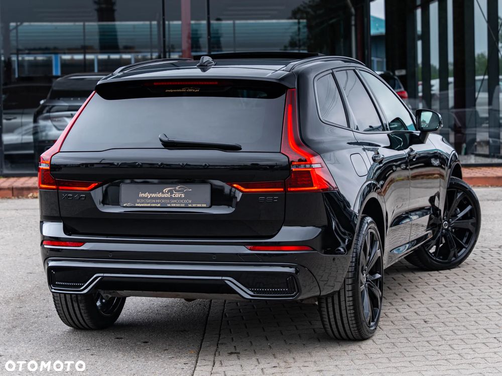 Volvo XC 60 B5 B AWD Plus Dark - 3